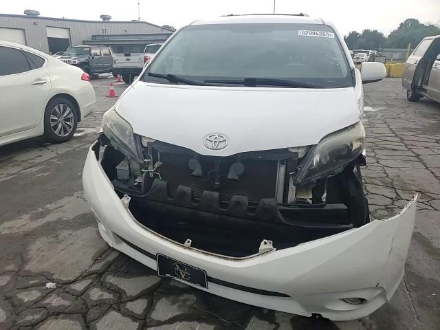 2013 Toyota Sienna Sport VIN: 5TDXK3DC5DS332680 Lot: 62996265