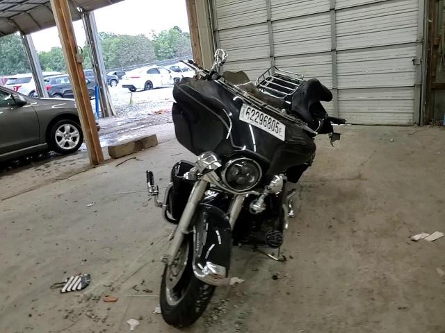 2007 Harley-Davidson Flhtcui VIN: 1HD1FC4177Y724141 Lot: 62296805