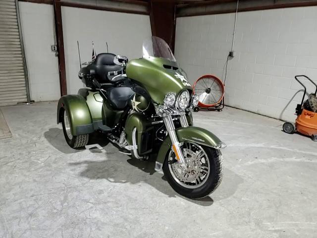 2022 Harley-Davidson Flhtcutg VIN: 1HD1MAF17NB857151 Lot: 61636355