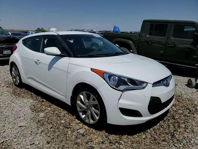 2016 Hyundai Veloster VIN: KMHTC6AD7GU287344 Lot: 61556995