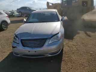 2013 Chrysler 200 Touring VIN: 1C3CCBBB4DN765112 Lot: 81339425