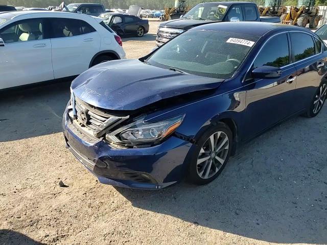 2017 Nissan Altima 2.5 VIN: 1N4AL3AP5HN338880 Lot: 64094774