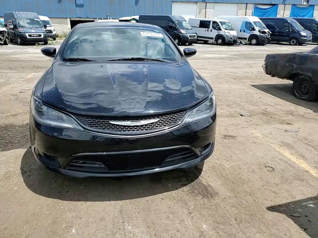 2015 Chrysler 200 - Image 10