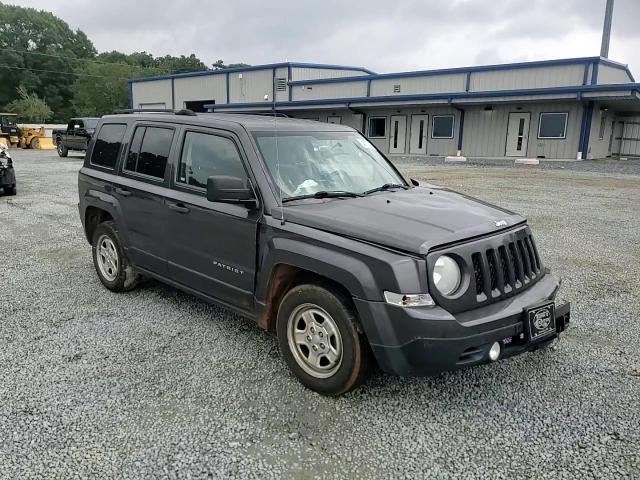 2014 Jeep Liberty (Patriot) - Image 10