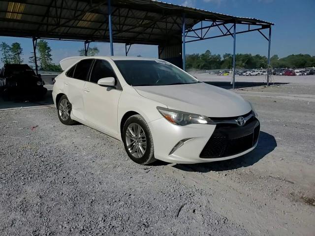 2015 Toyota Camry Le VIN: 4T1BF1FK4FU071690 Lot: 62839584