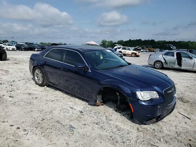 2C3CCAAG9HH577286 2017 Chrysler 300 Limited