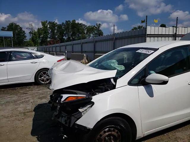 2017 Kia Forte Lx VIN: 3KPFK4A72HE053356 Lot: 70831374