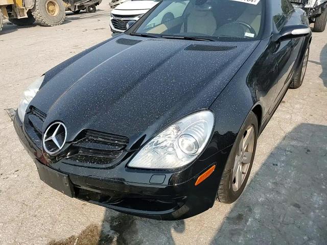 WDBWK54F57F139207 2007 Mercedes-Benz Slk 280