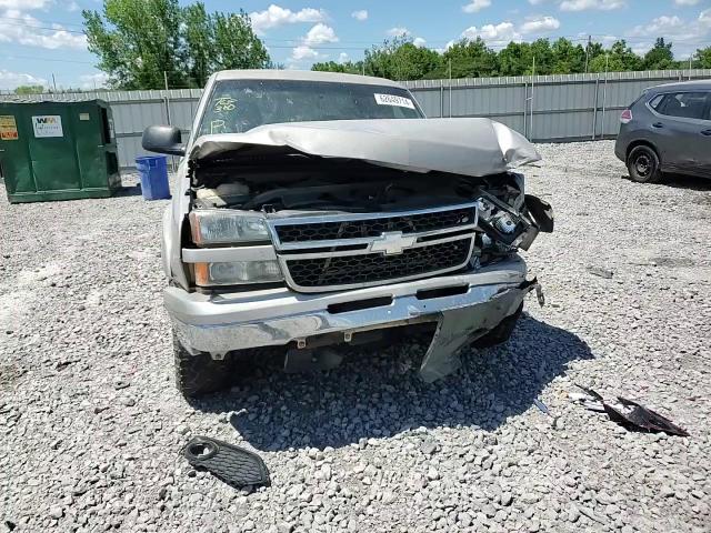 2006 Chevrolet Silverado K1500 VIN: 1GCEK19Z46Z107435 Lot: 62649714