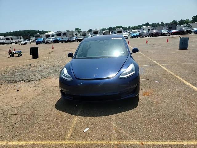 5YJ3E1EB3JF097857 2018 Tesla Model 3