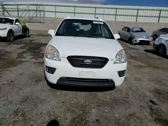 2007 Kia Rondo Base VIN: KNAFG525977081185 Lot: 62184994