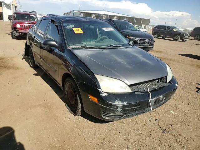 1FAFP34NX5W274894 2005 Ford Focus Zx4