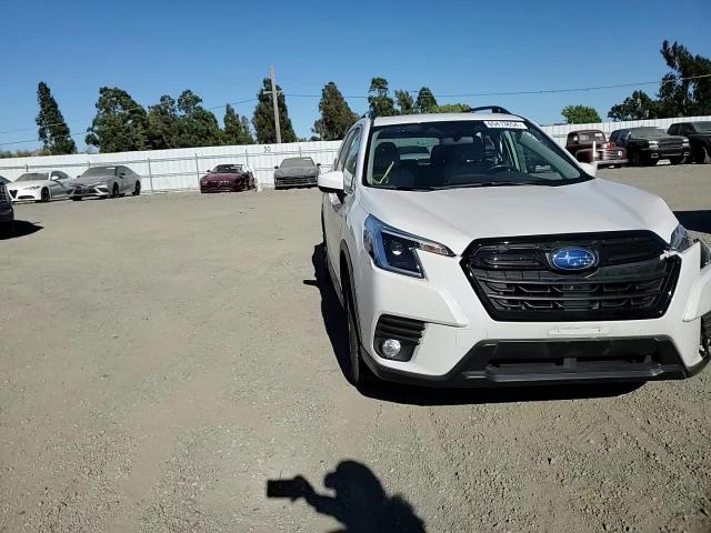 2022 Subaru Forester Premium VIN: JF2SKADC9NH411520 Lot: 65413654