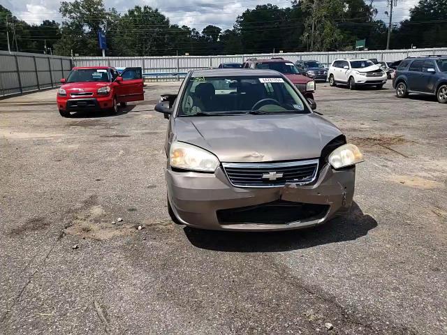 2008 Chevrolet Malibu Ls VIN: 1G1ZS58FX8F135611 Lot: 64281264