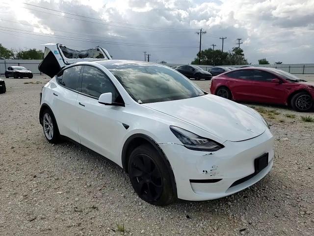 2020 Tesla Model Y VIN: 5YJYGDEE5LF032698 Lot: 63534154