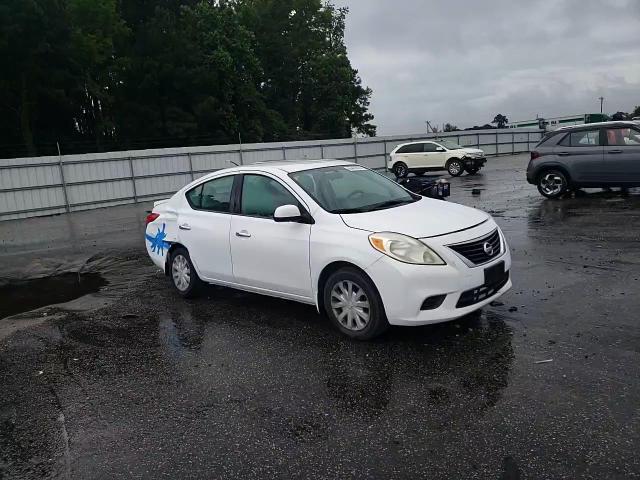 2014 Nissan Versa - Image 10
