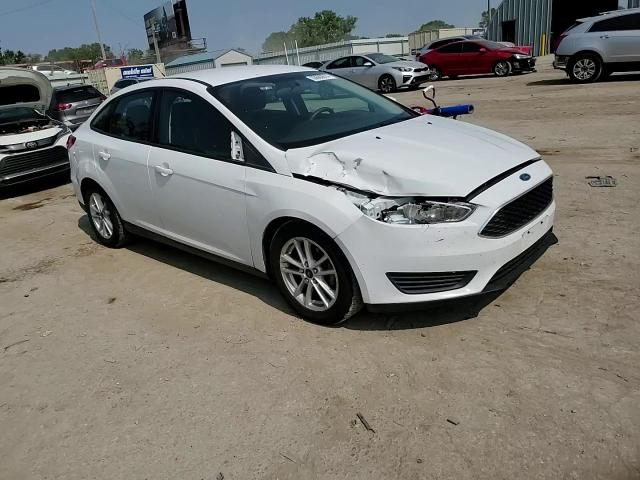 2015 Ford Focus Se VIN: 1FADP3F25FL376018 Lot: 63660814