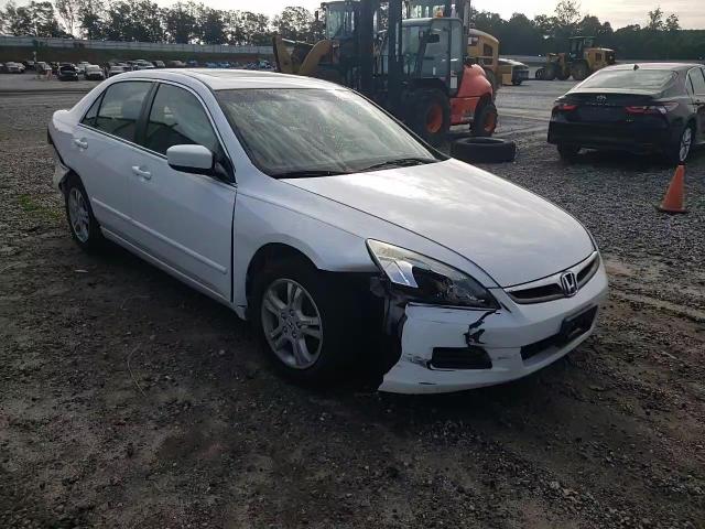 2007 Honda Accord Ex VIN: 1HGCM56837A157653 Lot: 65117474