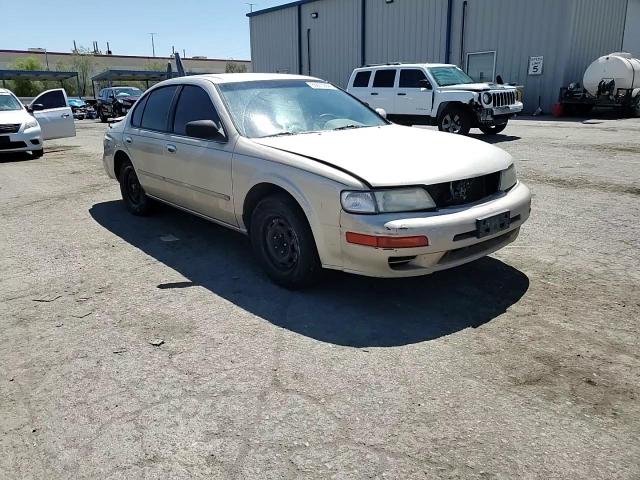 1998 Nissan Maxima Gle VIN: JN1CA21DXWM929205 Lot: 65010354