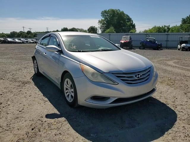 2012 Hyundai Sonata - Image 10