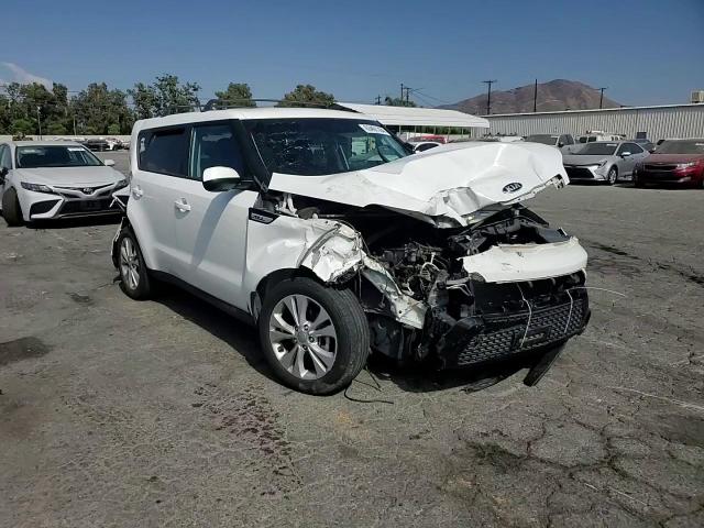 KNDJP3A56G7273165 2016 Kia Soul +