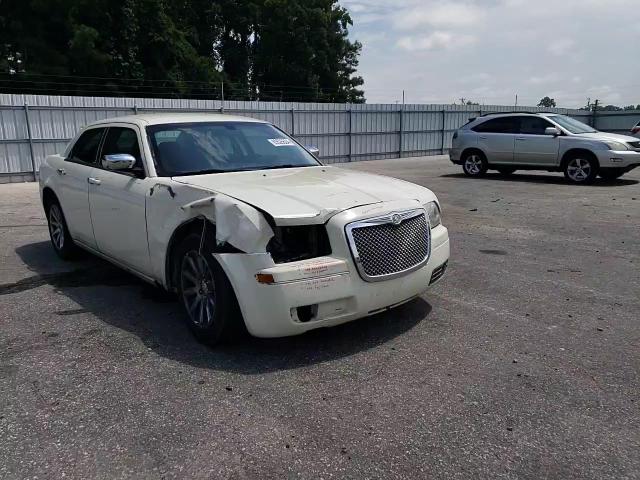 2009 Chrysler 300 Lx VIN: 2C3KA43D89H613010 Lot: 63525624