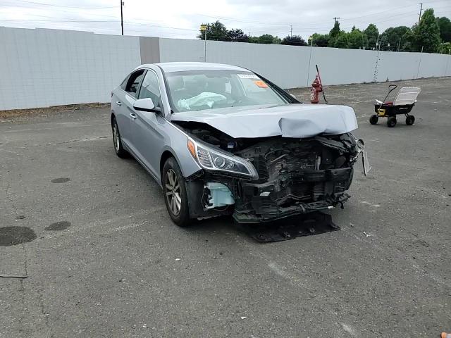 2017 Hyundai Sonata Se VIN: 5NPE24AF6HH493773 Lot: 61876004