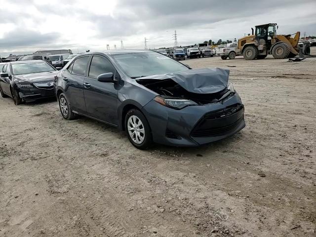 2018 Toyota Corolla L VIN: 5YFBURHE3JP835440 Lot: 62327074