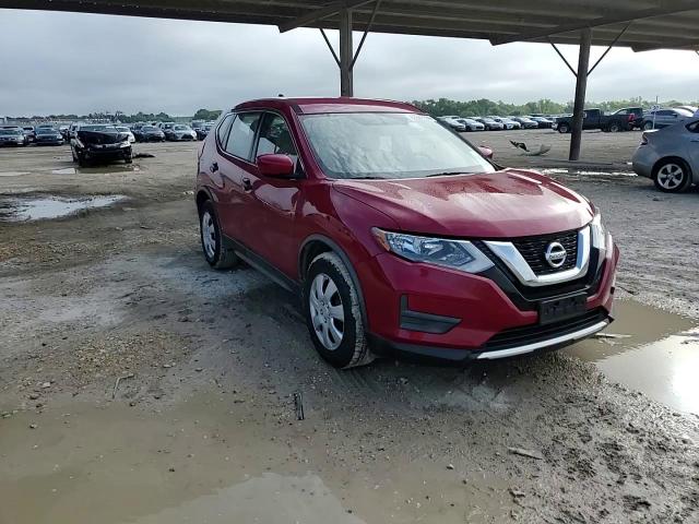 2017 Nissan Rogue S VIN: JN8AT2MT5HW383295 Lot: 63662564