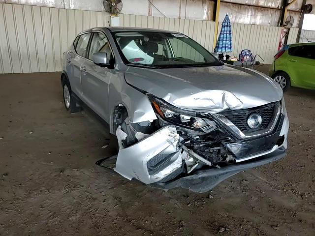 2020 Nissan Rogue Sport S VIN: JN1BJ1CV1LW260107 Lot: 64678944