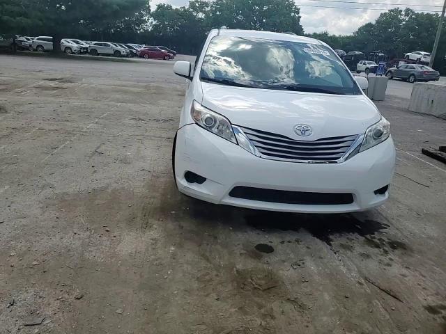 2015 Toyota Sienna Le VIN: 5TDKK3DC6FS583415 Lot: 62803914