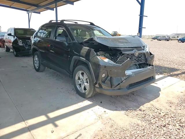 2T3W1RFV2KW051884 2019 Toyota Rav4 Xle