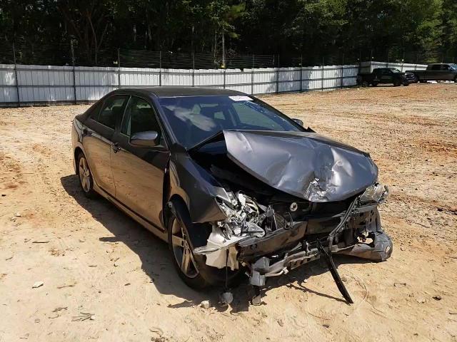 2014 Toyota Camry - Image 10