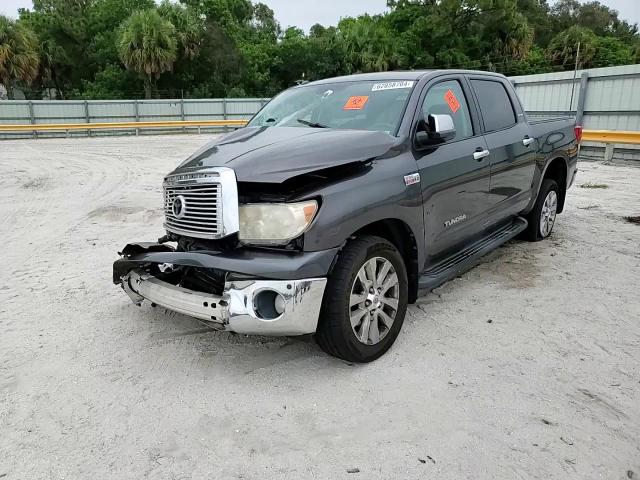 2012 Toyota Tundra - Image 11