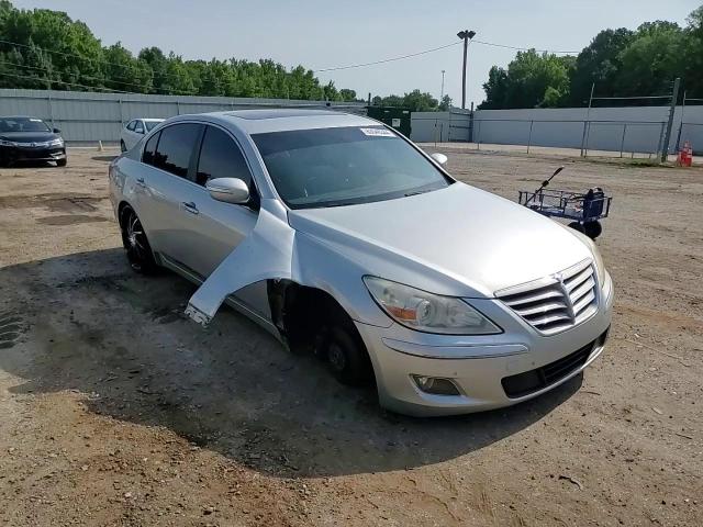 2010 Hyundai Genesis 4.6L VIN: KMHGC4DF4AU072126 Lot: 63548344