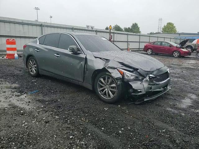 2017 Infiniti Q50 Premium VIN: JN1EV7AP8HM743556 Lot: 64304264