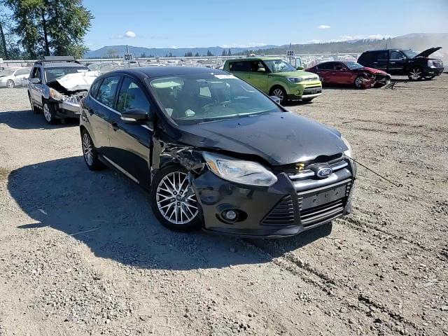 2014 Ford Focus Titanium VIN: 1FADP3N20EL375536 Lot: 64123664