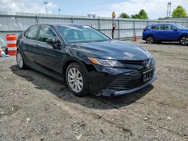 2020 Toyota Camry Le VIN: 4T1C11AK3LU337674 Lot: 61869624