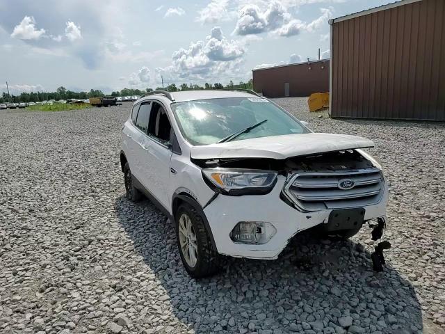 2018 Ford Escape Se VIN: 1FMCU9GD4JUB07735 Lot: 64983614