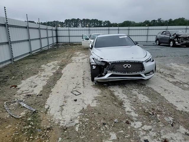 JN1EV7EL7JM391860 2018 Infiniti Q60 Luxe 300