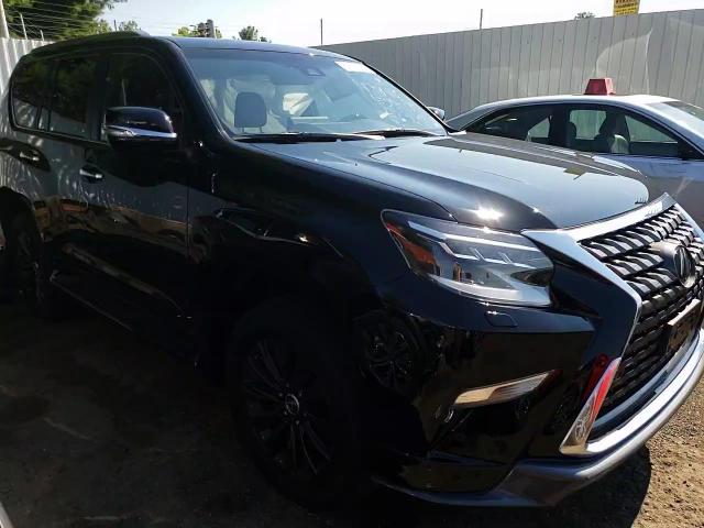 2023 Lexus Gx 460 Luxury VIN: JTJGM7BX6P5373267 Lot: 62070384