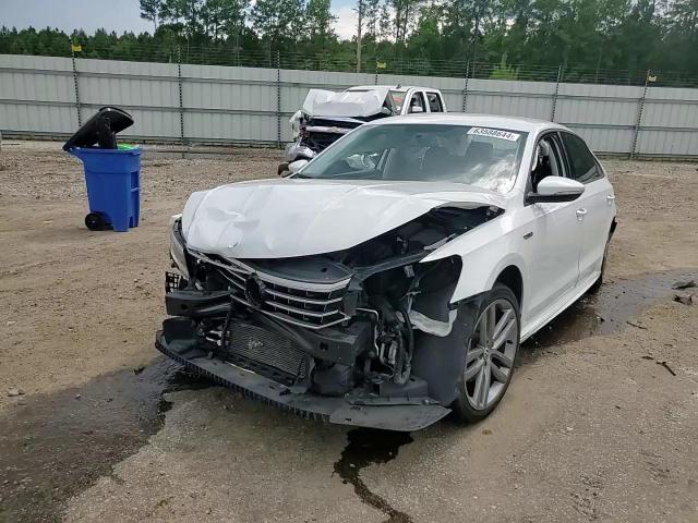 1VWAA7A35JC049338 2018 Volkswagen Passat S