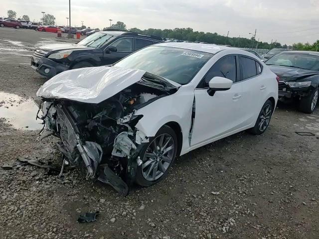 2018 Mazda 3 Touring VIN: 3MZBN1V31JM259059 Lot: 62909594