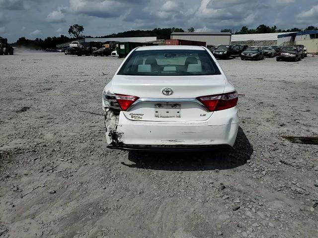 2015 Toyota Camry Le VIN: 4T1BF1FK9FU872938 Lot: 63610104