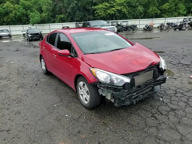 2016 Kia Forte Lx VIN: KNAFK4A65G5606256 Lot: 64356034