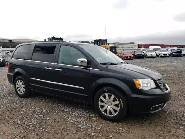 2012 Chrysler Town & Country Touring L VIN: 2C4RC1CGXCR346189 Lot: 64373404