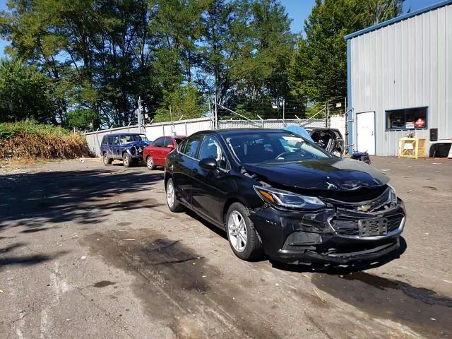 2018 Chevrolet Cruze Lt VIN: 1G1BE5SM5J7132017 Lot: 65482774