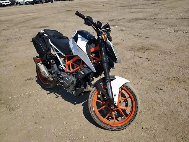 2020 Ktm 390 Duke VIN: MD2JPJ407LC271814 Lot: 62535704