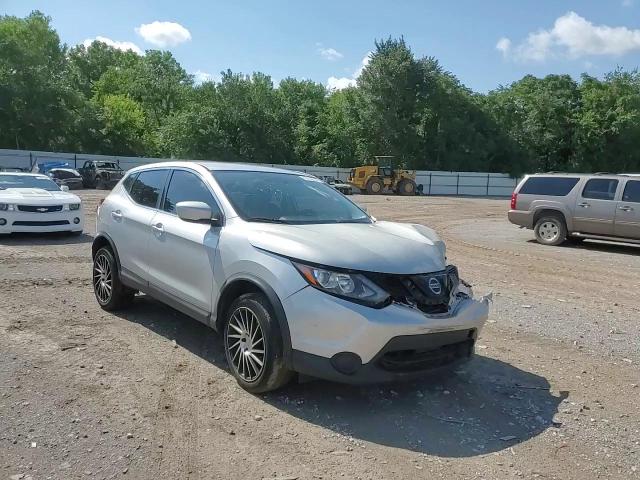 2018 Nissan Rogue Sport S VIN: JN1BJ1CP9JW154759 Lot: 63122264