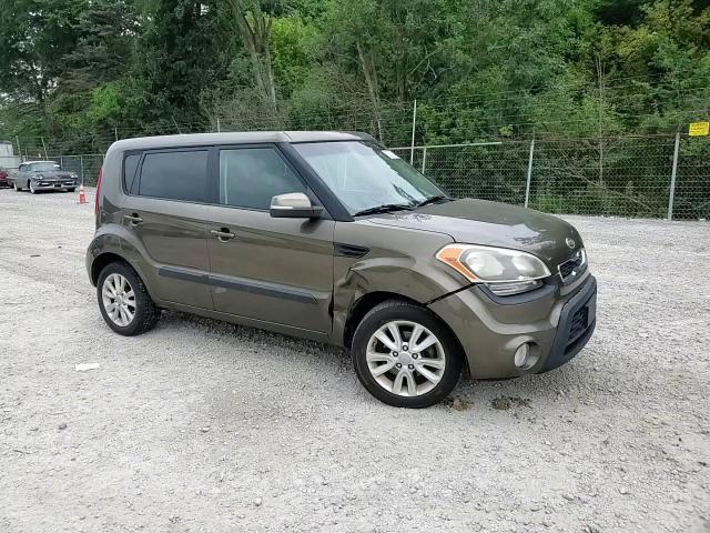 2012 Kia Soul + VIN: KNDJT2A64C7470392 Lot: 63527394